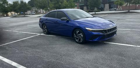 Hyundai Elantra 2025