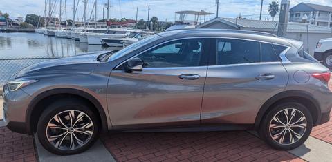 INFINITI QX30 2017
