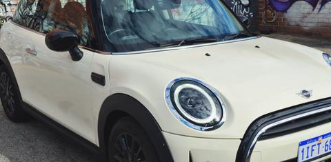 MINI 3D HATCH 2022