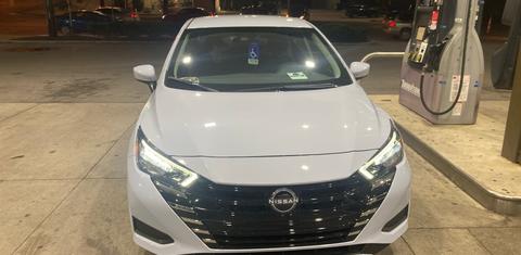 Nissan Versa 2025