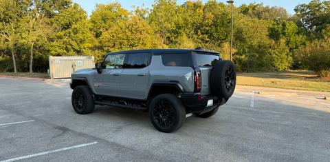GMC HUMMER EV SUV 2025
