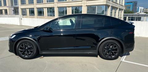 Tesla Model X 2024