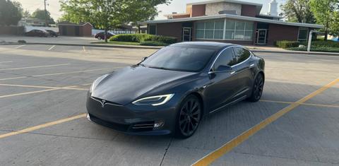 Tesla Model S 2018