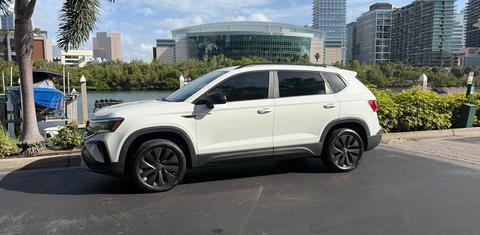 Volkswagen Taos 2022