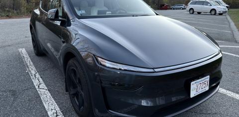 Tesla Model Y 2026