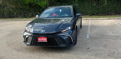 Toyota Camry Hybrid 2025