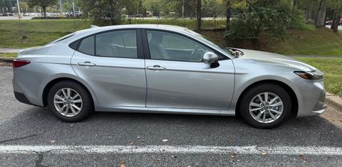 Toyota Camry Hybrid 2025