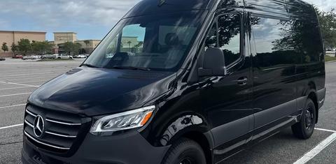 Mercedes-Benz Sprinter 2025