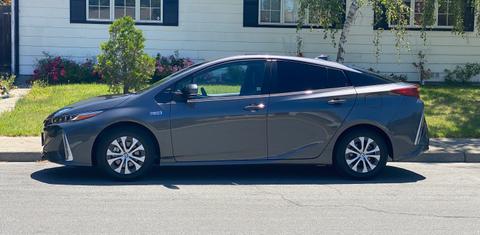 Toyota Prius Prime 2021