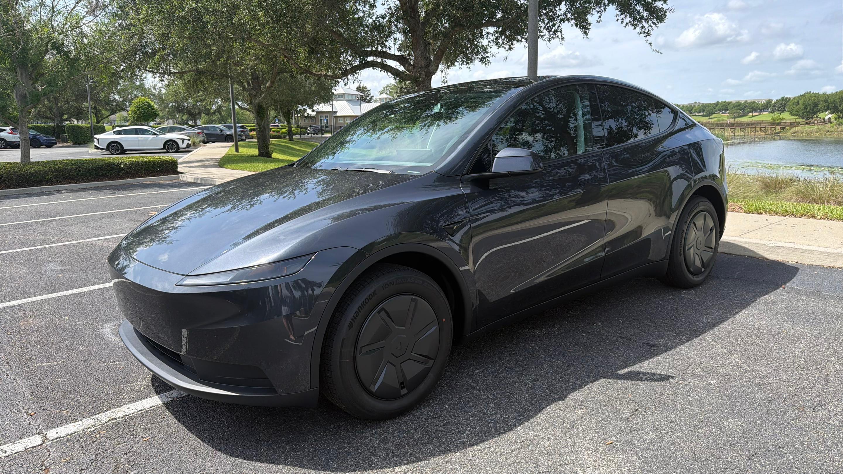 Tesla Model Y 2026 in 