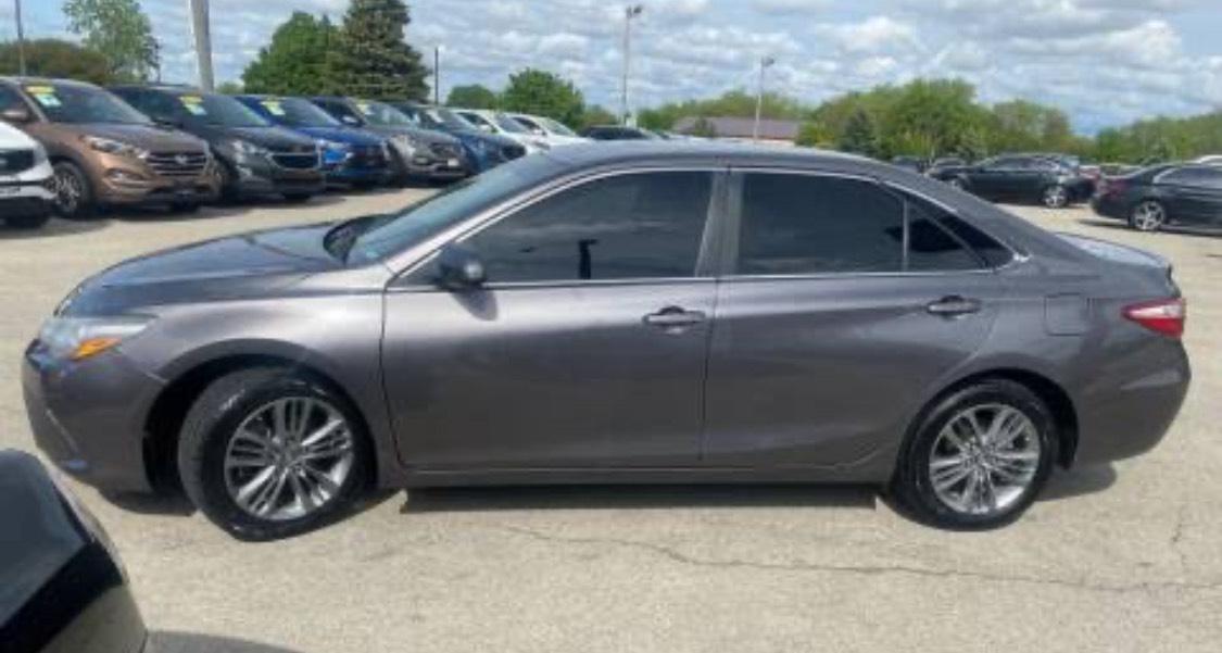 Toyota Camry 2017 in Decatur, IL