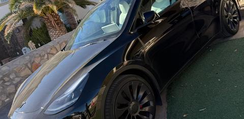 Tesla Model Y 2021
