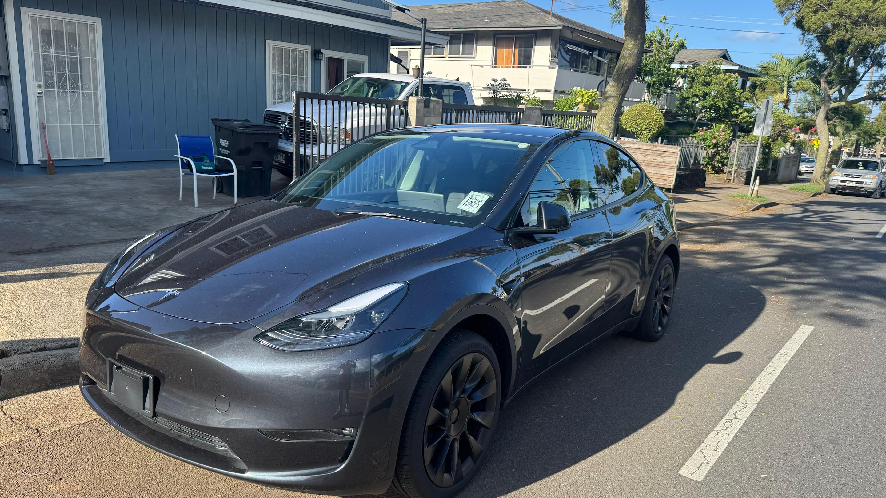 Tesla Model Y 2025 in Honolulu, HI
