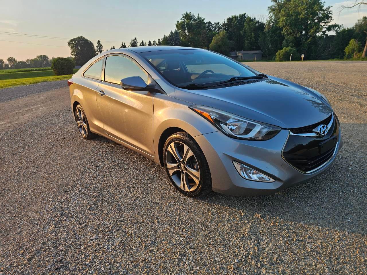 Hyundai Elantra 2014 in Appleton, WI
