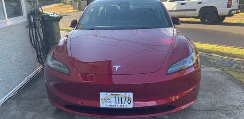 Tesla Model 3 2024