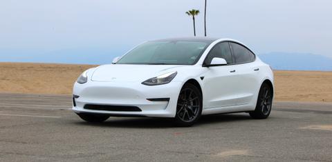Tesla Model 3 2022