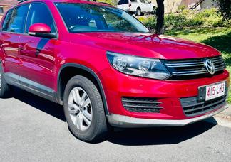 Volkswagen Tiguan car