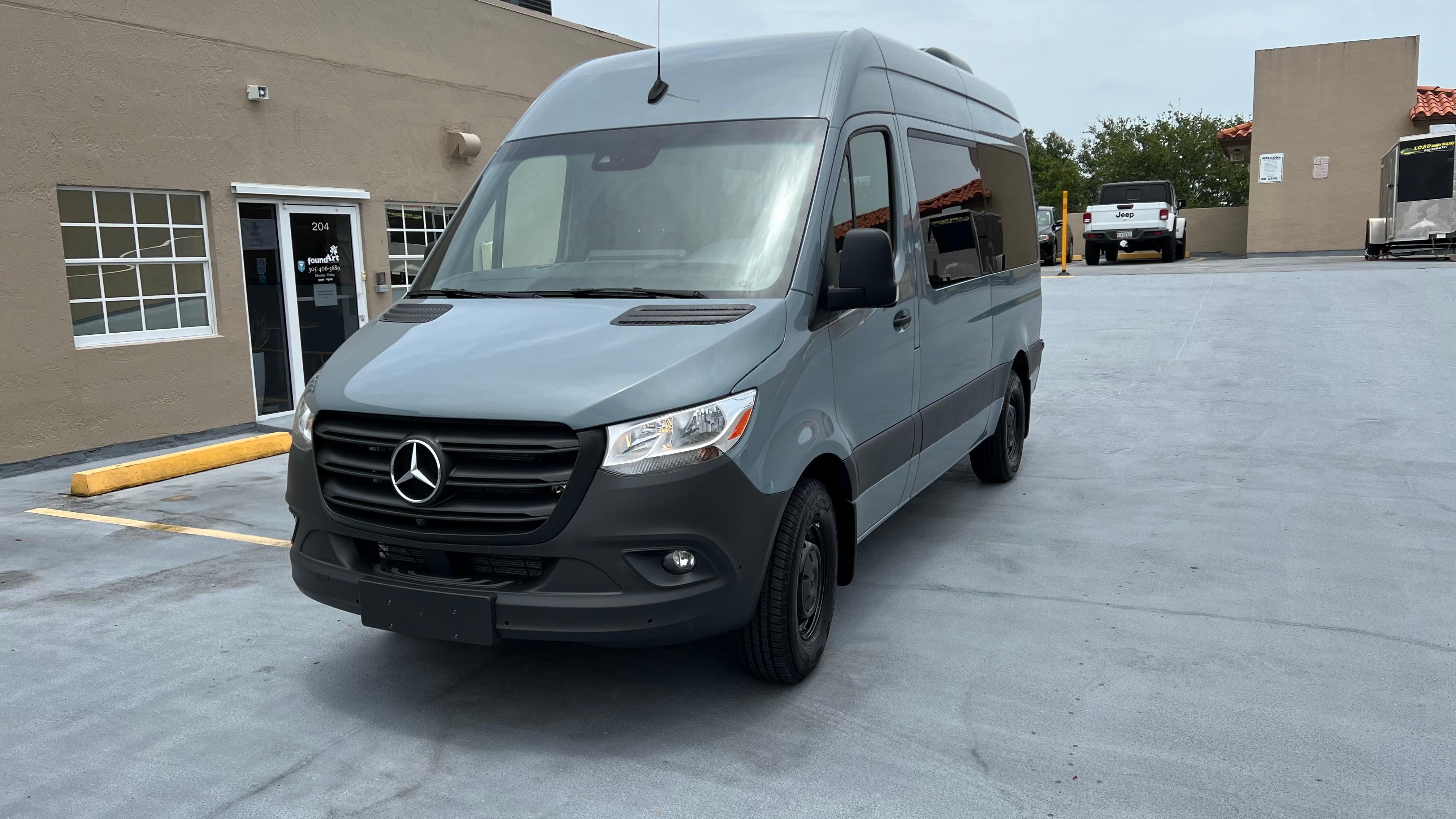 Mercedes-Benz Sprinter 2023 in Doral, FL