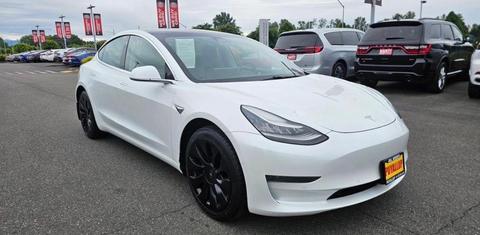 Tesla Model 3 2020
