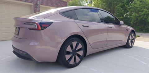 Tesla Model 3 2024