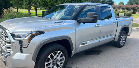 Toyota Tundra 2025