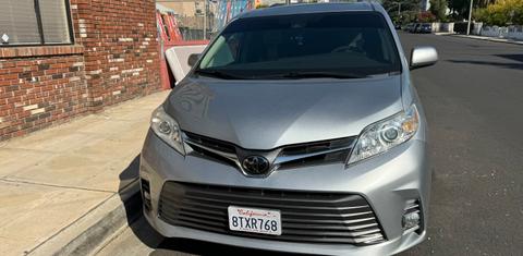 Toyota Sienna 2019