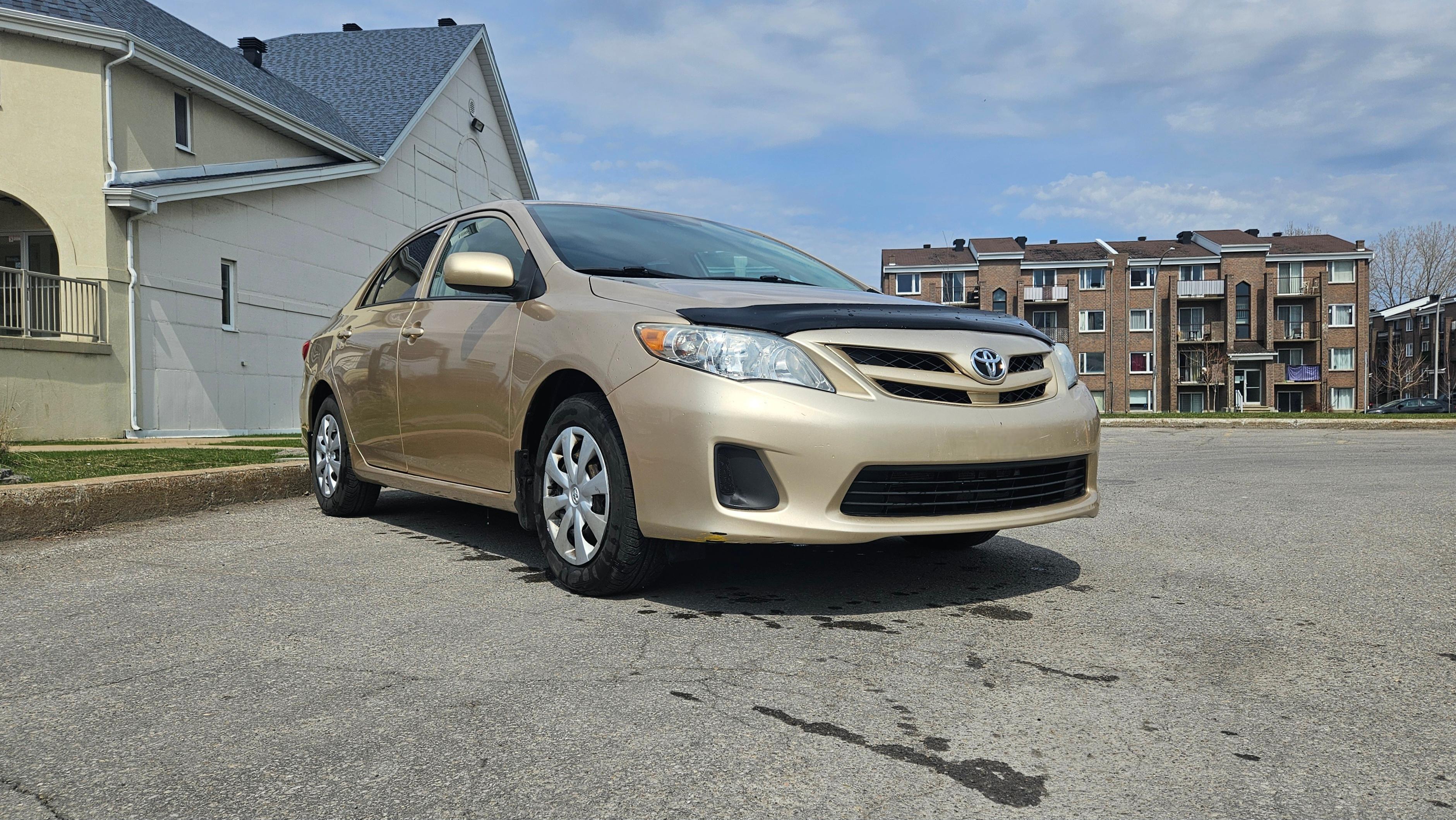 Toyota Corolla 2013 in Laval, QC