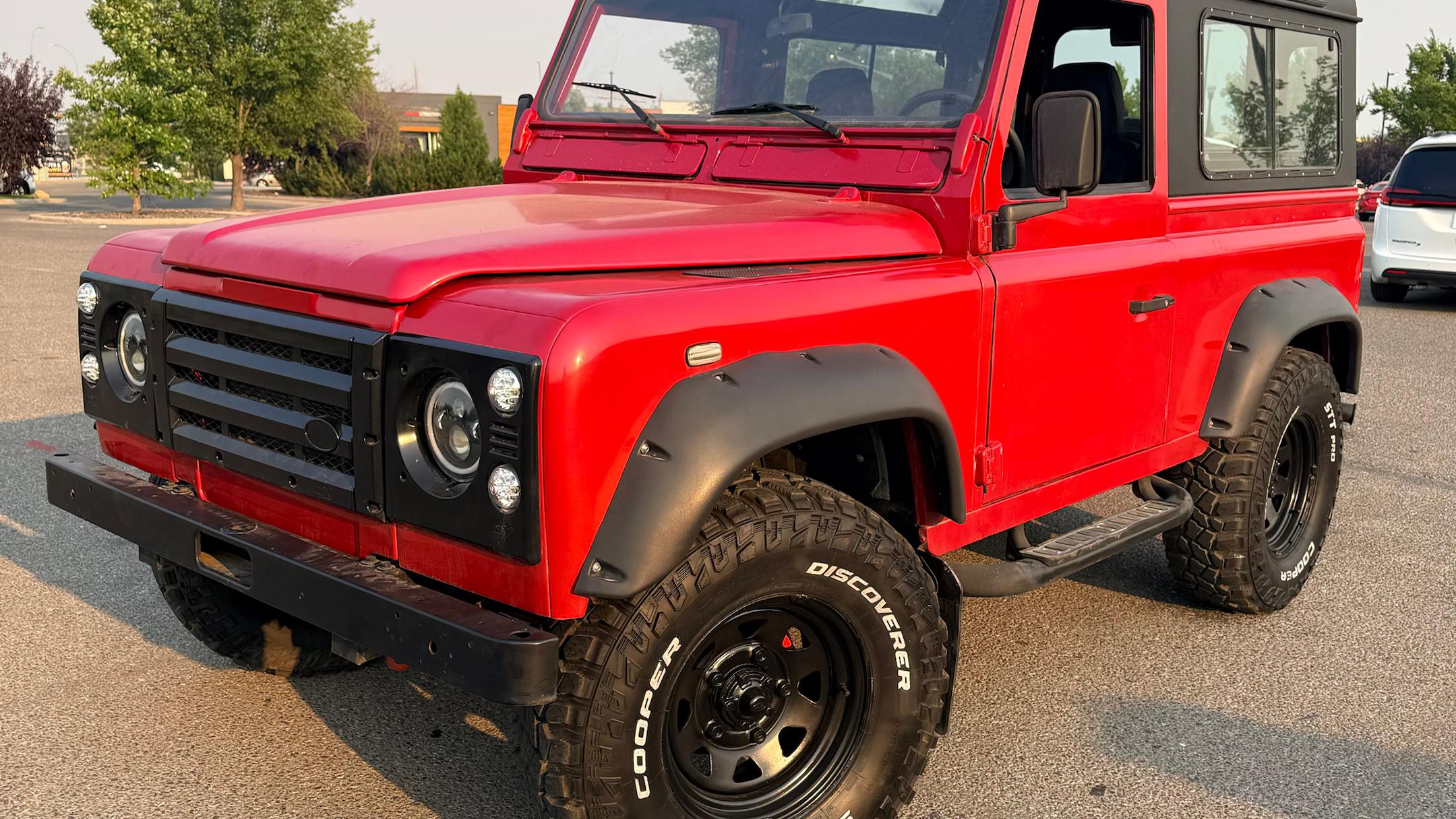Land Rover Defender 90 300TDi 1980 à Calgary, AB