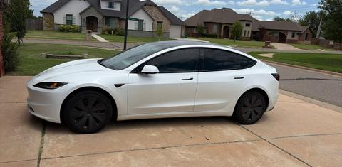 Tesla Model 3 2025