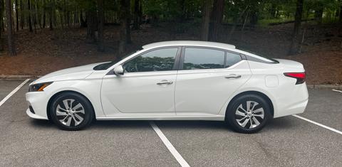 Nissan Altima 2022