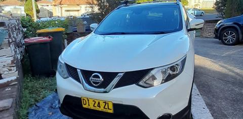 Nissan QASHQAI 2015