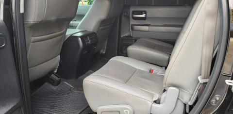 Toyota Sequoia 2016