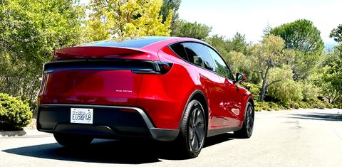 Tesla Model Y 2026