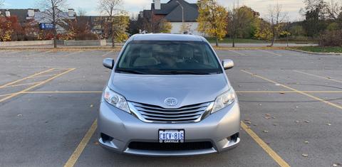 Toyota Sienna 2016