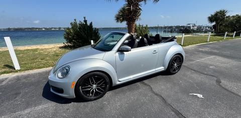 Volkswagen Beetle 2016