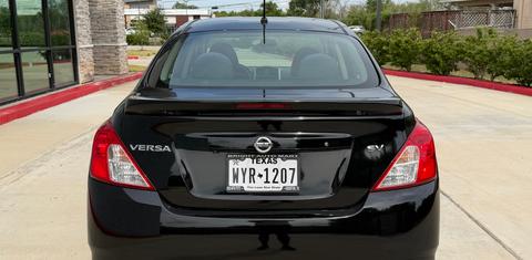 Nissan Versa 2019
