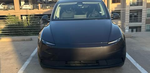 Tesla Model Y 2026