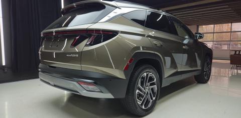 Hyundai Tucson Hybrid 2026