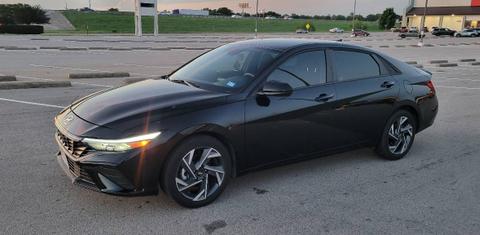 Hyundai Elantra 2025