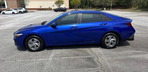 Hyundai Elantra 2024