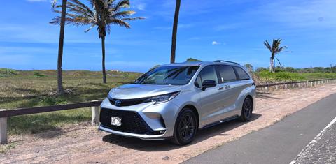 Toyota Sienna 2025