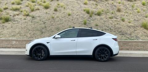 Tesla Model Y 2021