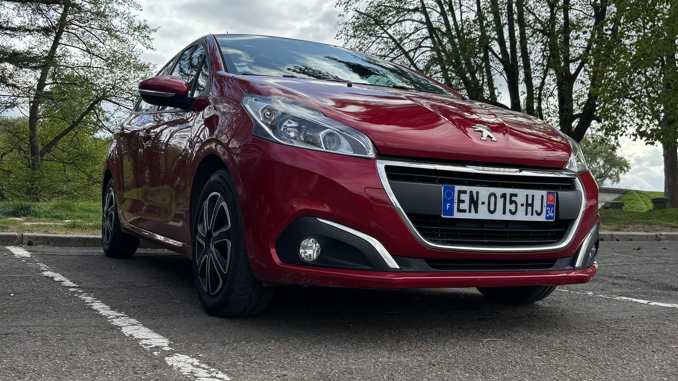Peugeot 208 2017 à Rennes