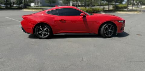 Ford Mustang 2024