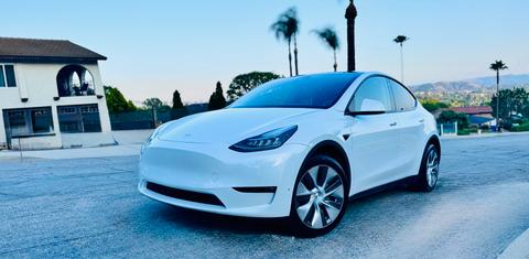 Tesla Model Y 2022