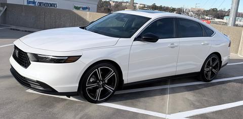 Honda Accord Hybrid 2025