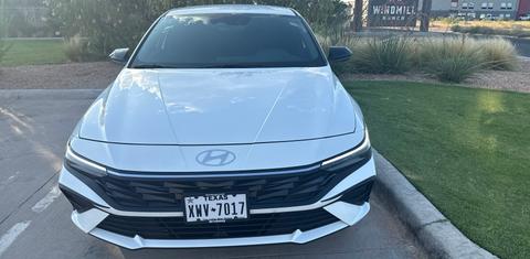 Hyundai Elantra 2026