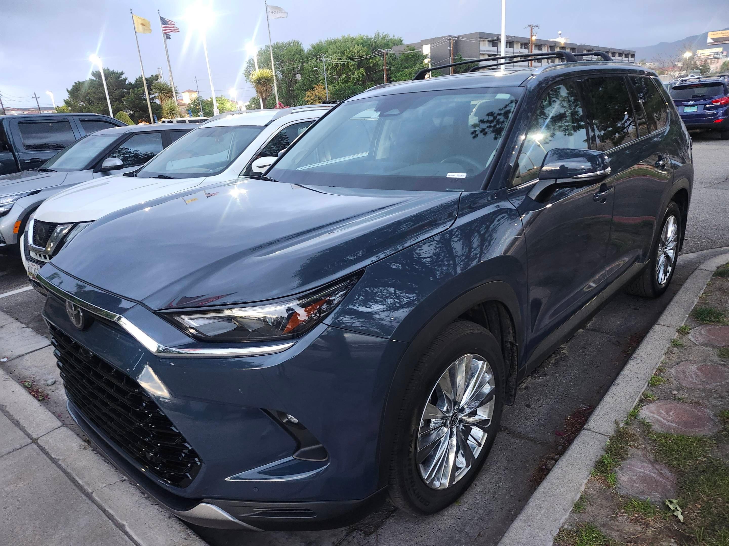 Toyota Grand Highlander 2026 in Albuquerque, NM