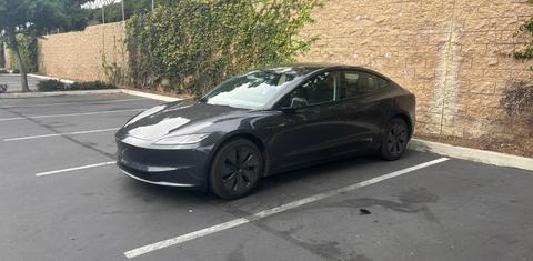 Tesla Model 3 2025