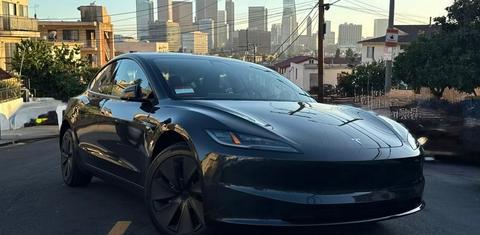 Tesla Model 3 2025